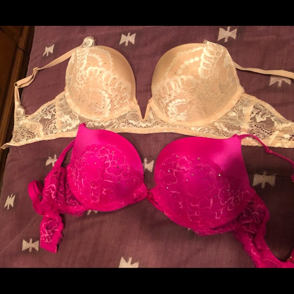 Lasenza bras - Picture 3 of 3